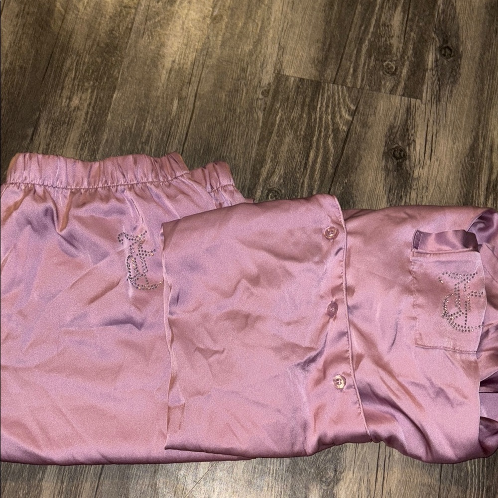 Juicy Couture Pink Satin Pajama Set - Picture 1 of 1